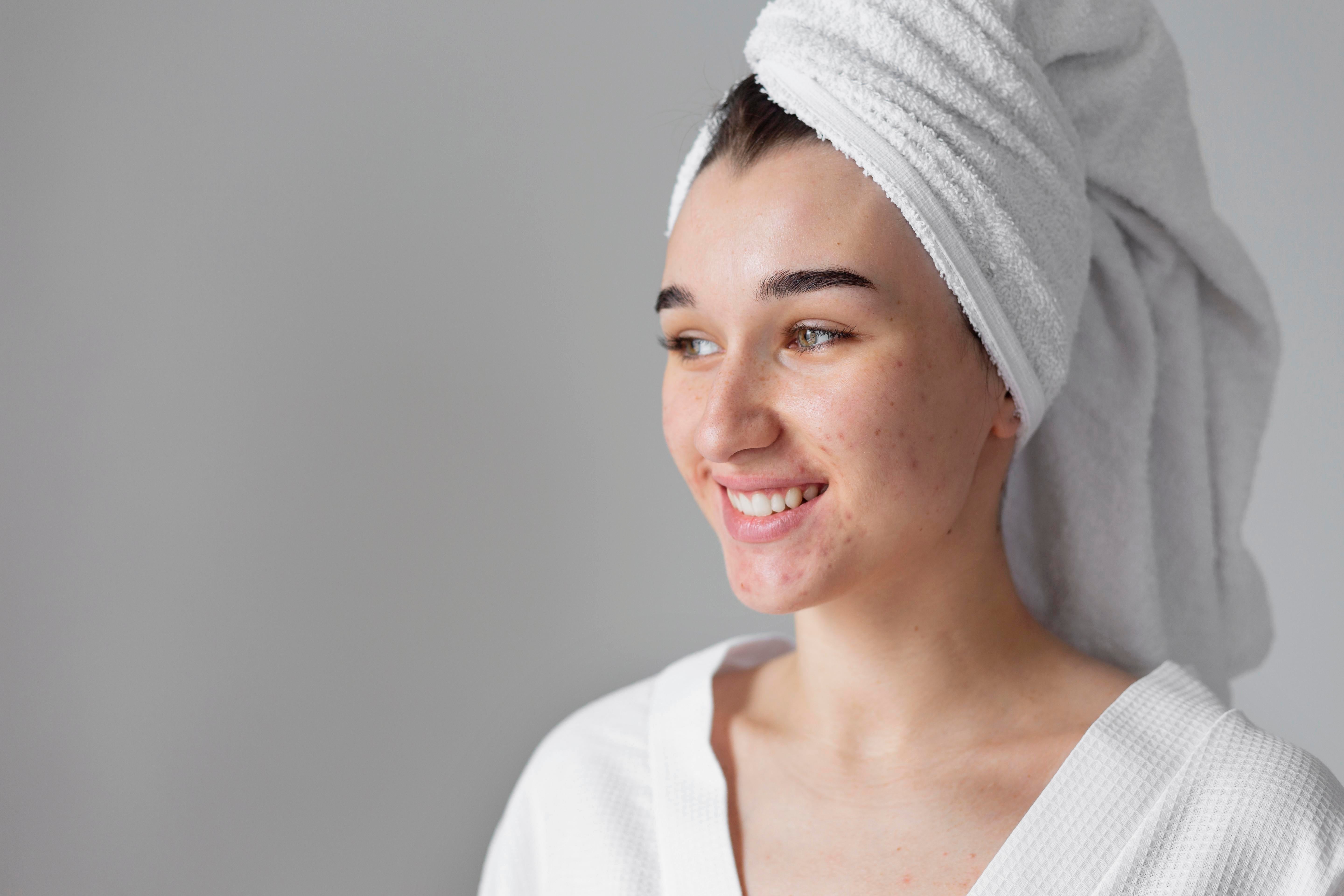 Best Skincare Routine for Oily & Acne-Prone Skin